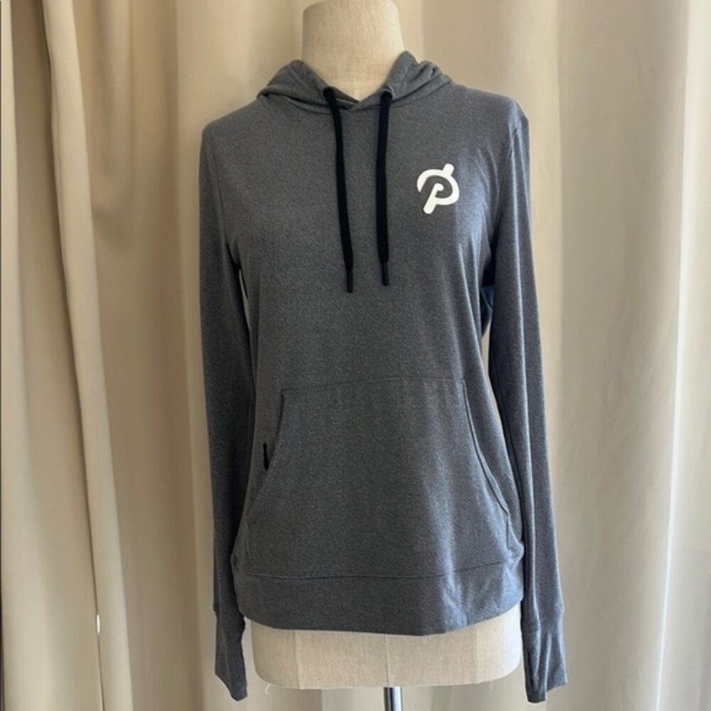 Only worn once! Like new Peloton dream blend fabric hoodie size small